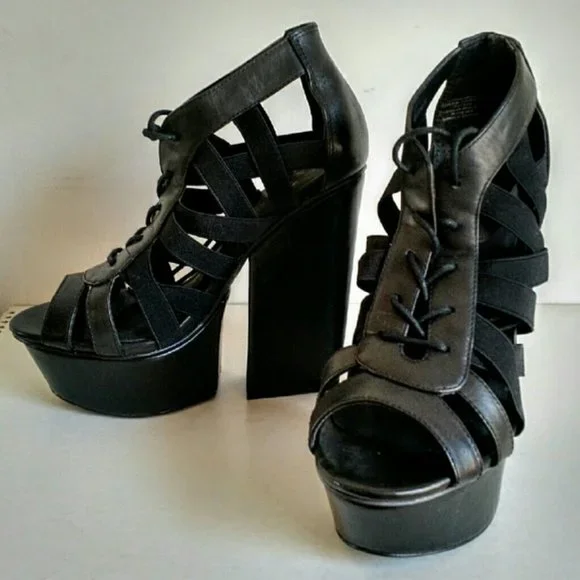 SOLD - New Anthro SHELLYS LONDON Laufer Goth Leather sexy platform strappy heels - Picture 7 of 8